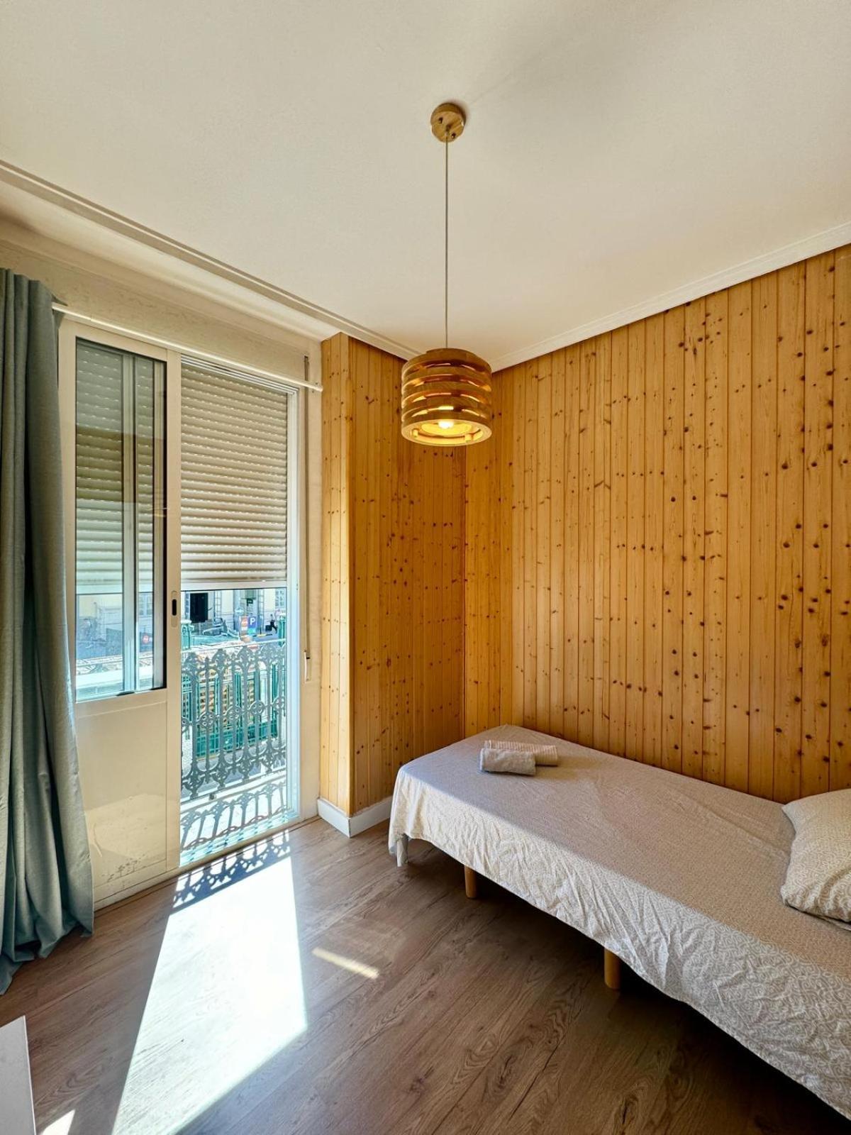 Vlc Center 4 Room Apartment Valencia Exterior photo