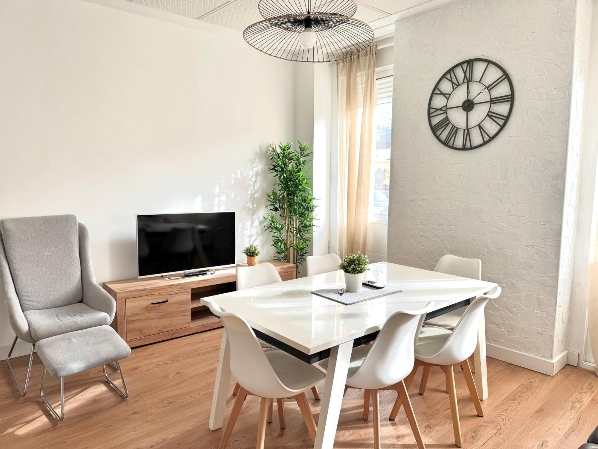 Vlc Center 4 Room Apartment Valencia Exterior photo